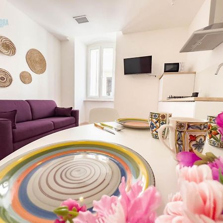 Ferienwohnung Lazzaretto Vecchio 22 Tirabora Short Rent Triest Exterior foto